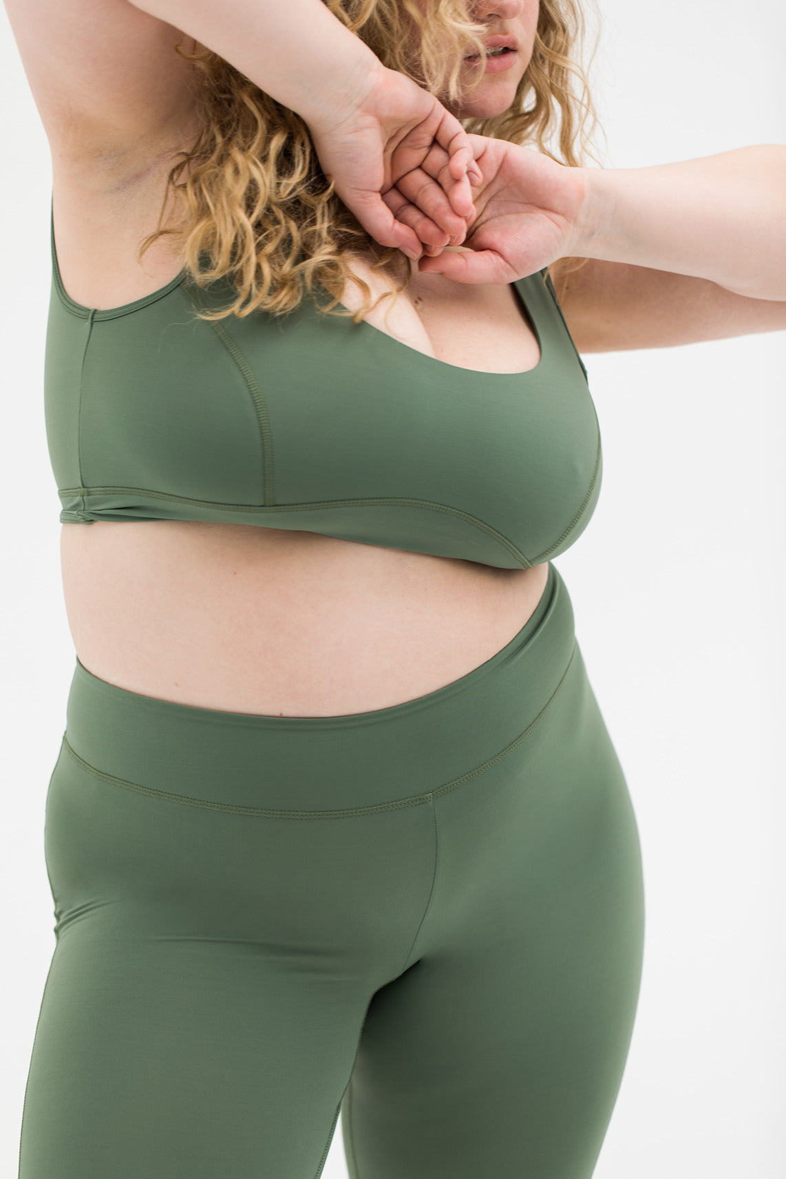 Essential Leggings Khaki